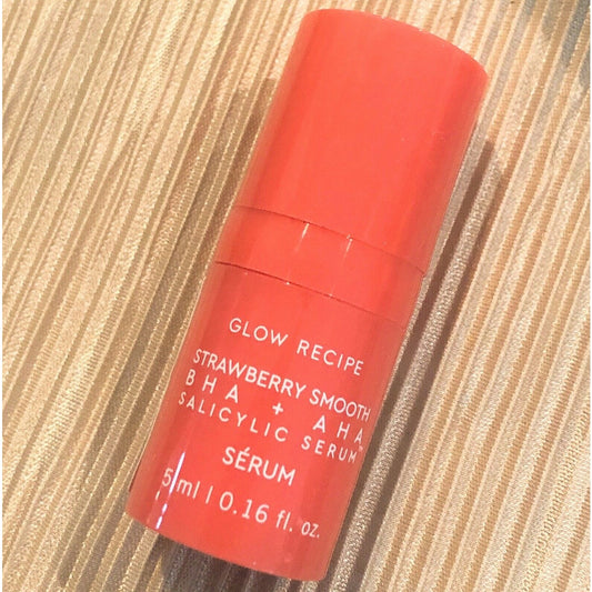 Glow Recipe Strawberry Smooth AHA + BHA Salicylic Serum 5ml