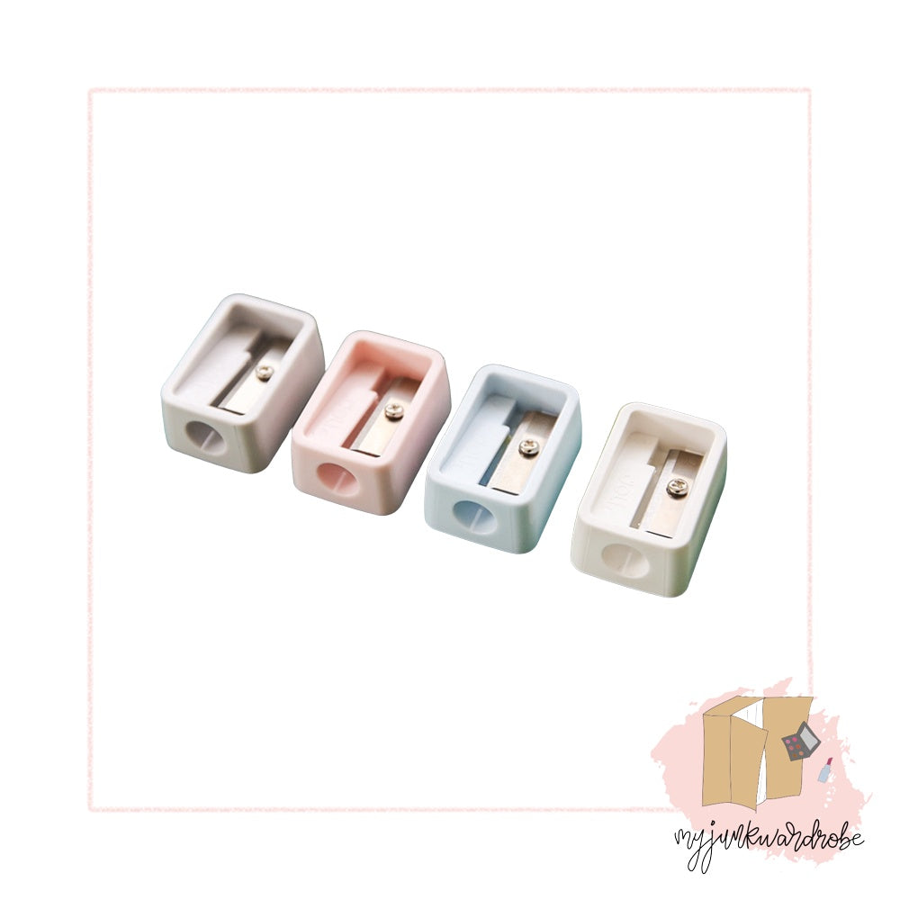 {GIFT WITH PURCHASE} 1 x Random Color Pencil Sharpener