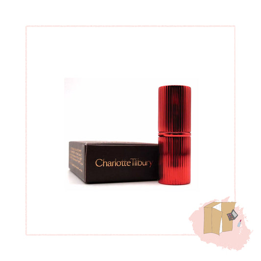 Charlotte Tilbury Matte Revolution Lipstick 1.1g in Shade Hollywood Vixen